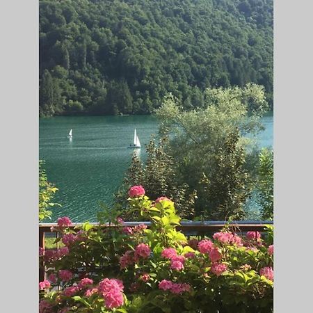 בארצ'יס Casa A Schiera Fronte Lago Con Giardino מראה חיצוני תמונה